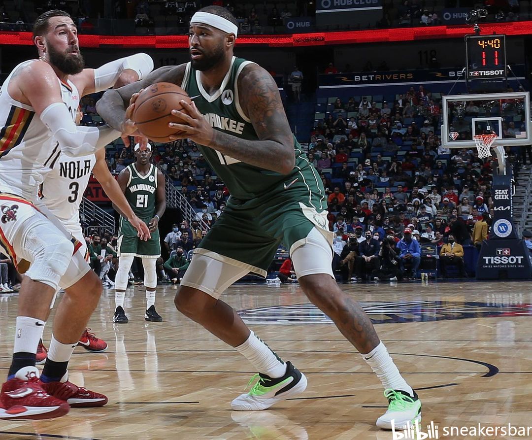 健的防守著 健的防守著